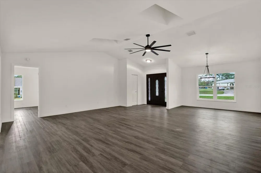 12186 LAMONT DRIVE Spring Hill, FL 34608