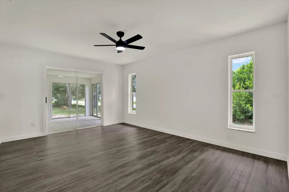 12186 LAMONT DRIVE Spring Hill, FL 34608