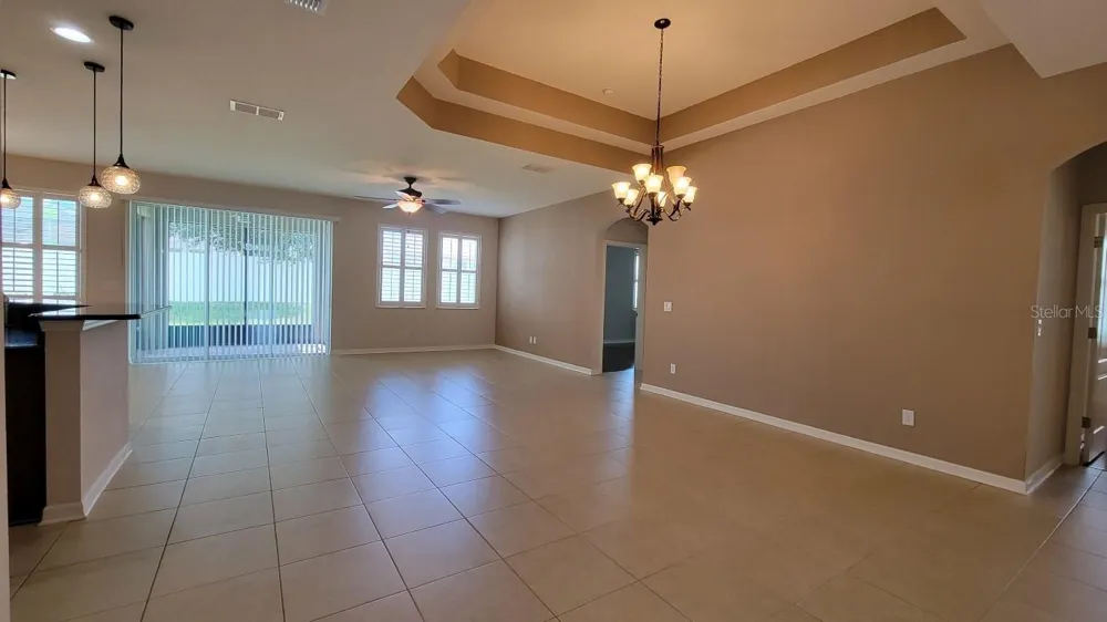 2229 VALTERRA VISTA WAY Valrico, FL 33594