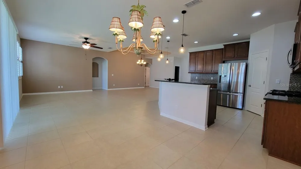 2229 VALTERRA VISTA WAY Valrico, FL 33594