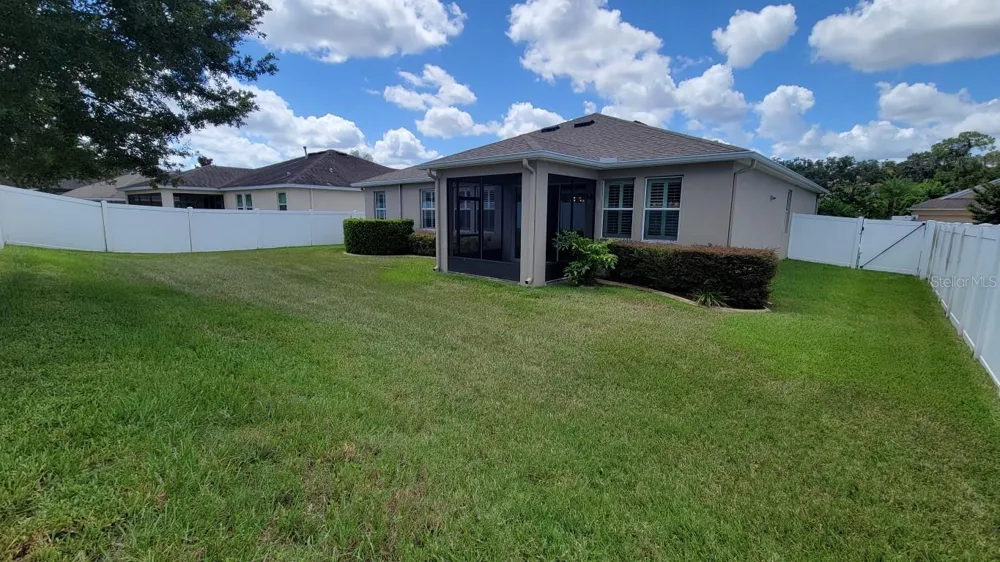 2229 VALTERRA VISTA WAY Valrico, FL 33594