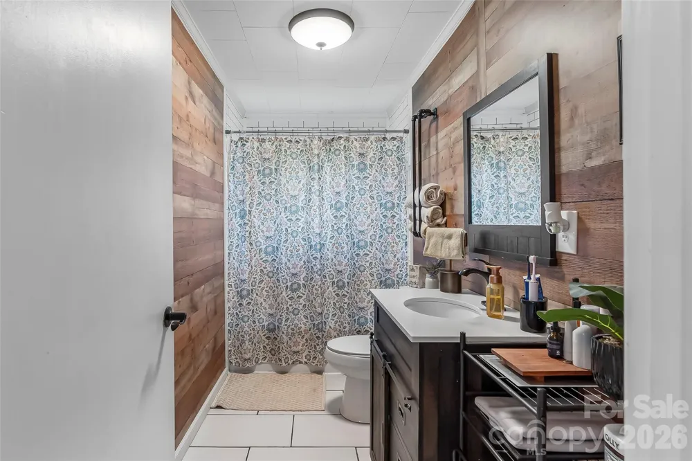 691 Central Street Hudson, NC 28638