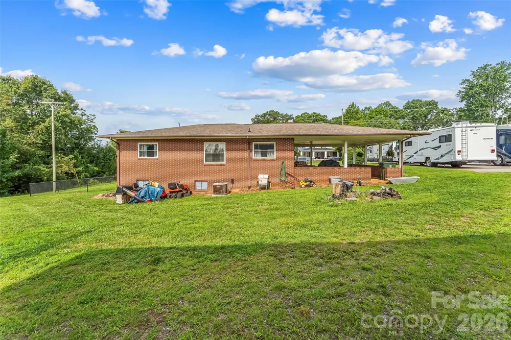 691 Central Street Hudson, NC 28638