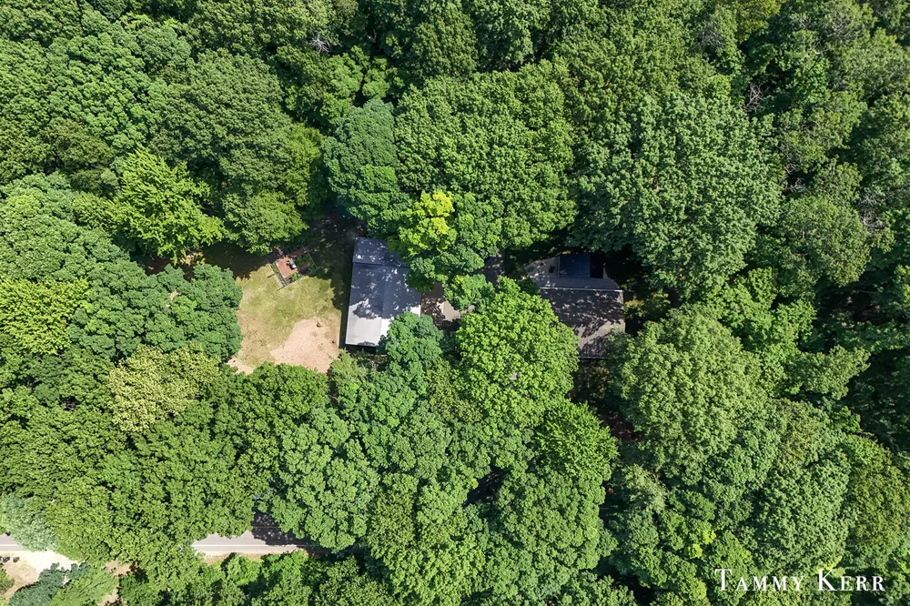 6059 Old Allegan Road Saugatuck, MI 49453