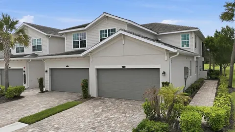 14648 SYCAMORE COURT #3012