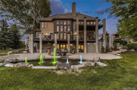 9911 Stoneglen Trail