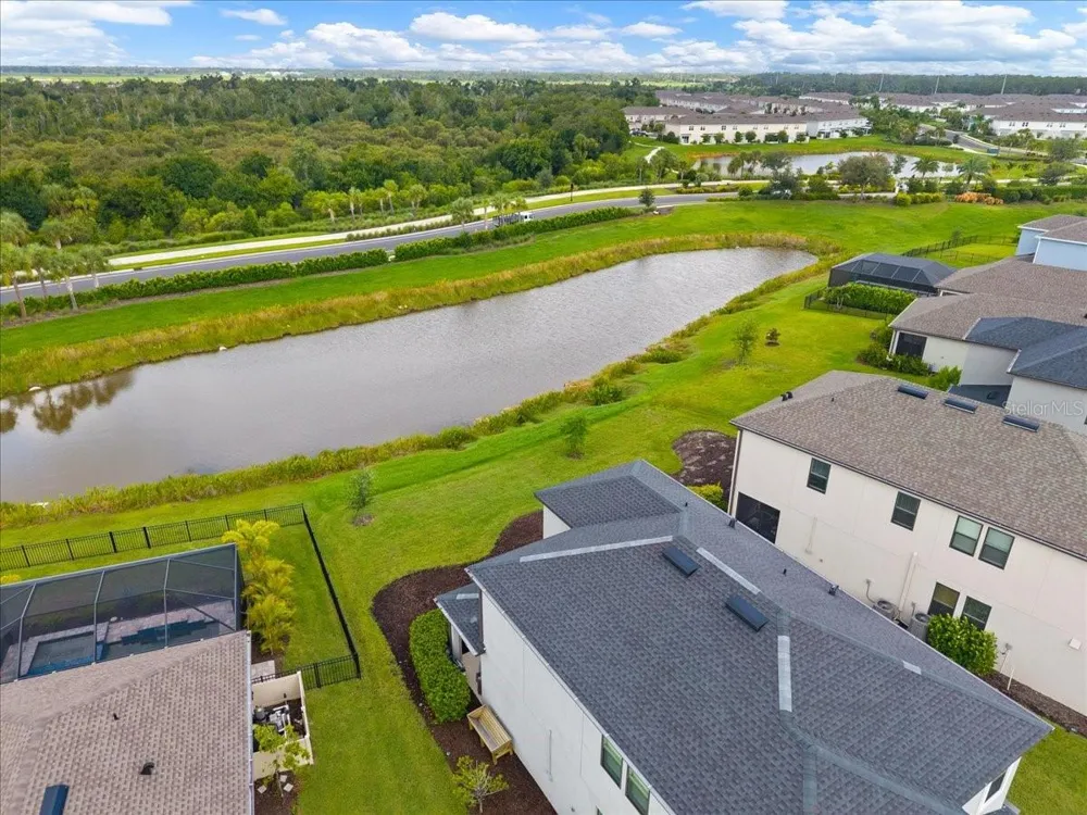 9016 TEQUILA SUNRISE DRIVE Sarasota, FL 34241