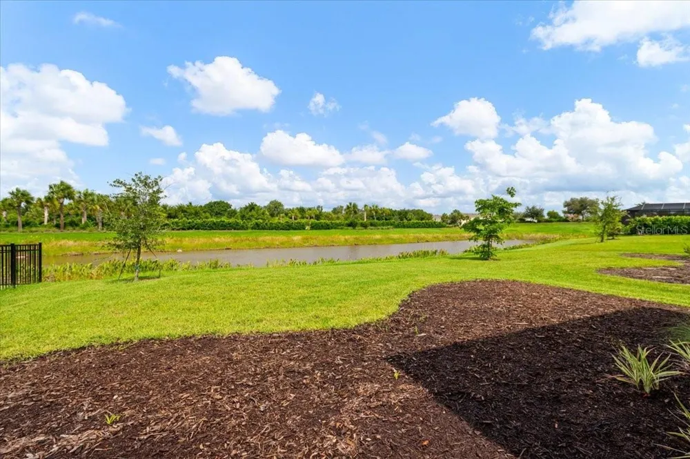 9016 TEQUILA SUNRISE DRIVE Sarasota, FL 34241