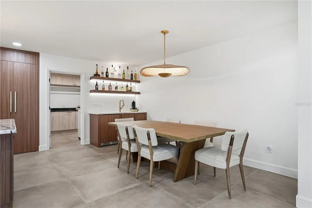 3896 42ND AVENUE S St Petersburg, FL 33711