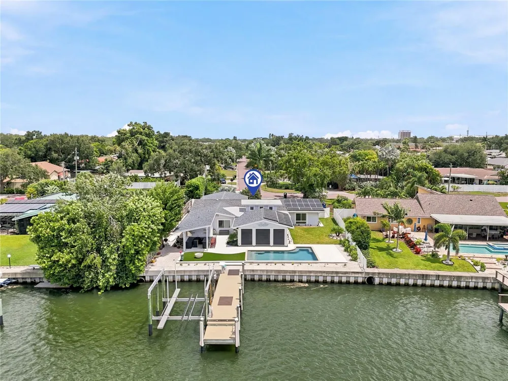 3896 42ND AVENUE S St Petersburg, FL 33711
