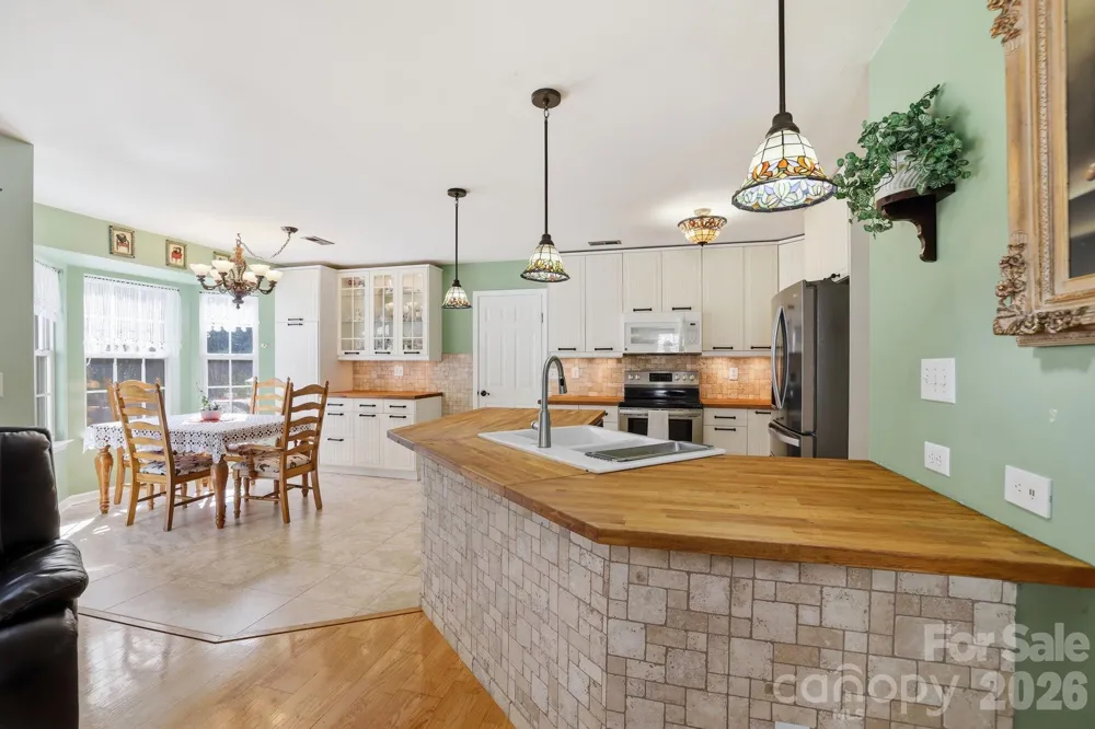 6306 Trevor Simpson Drive Indian Trail, NC 28079
