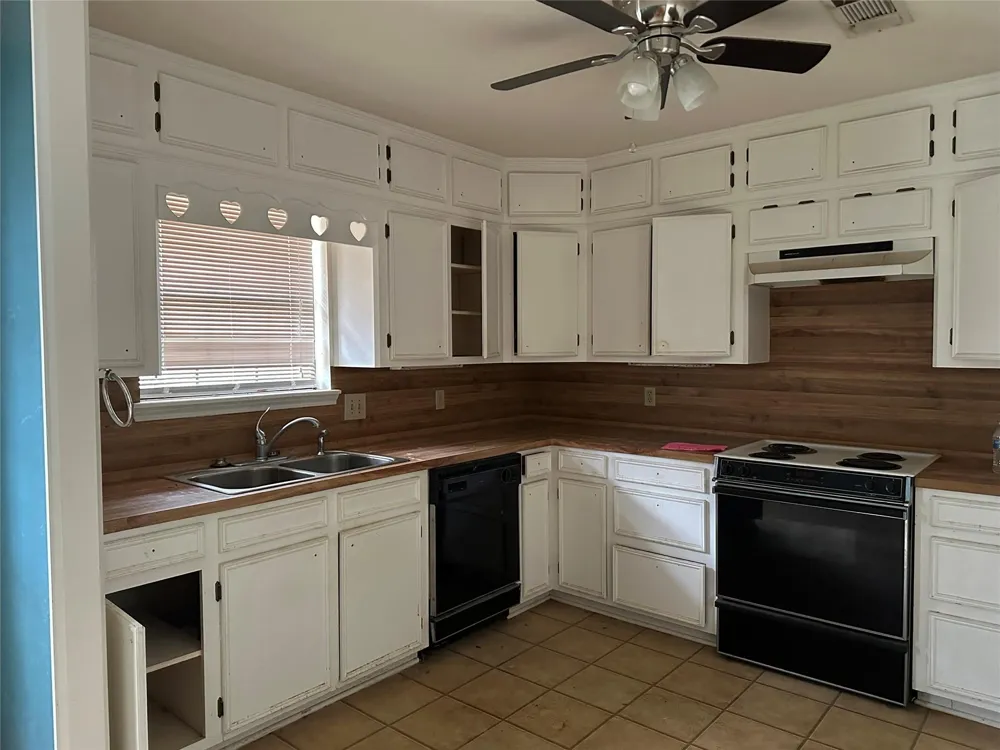 73 Cottonwood Road Trinity, TX 75862