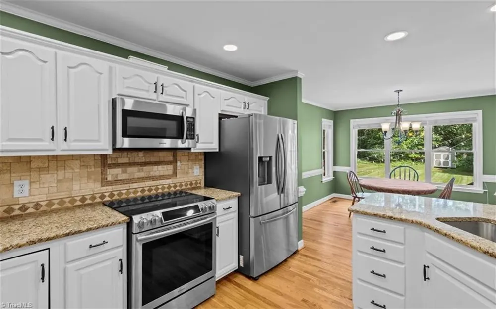 592 Carson Ridge Drive Oak Ridge, NC 27310