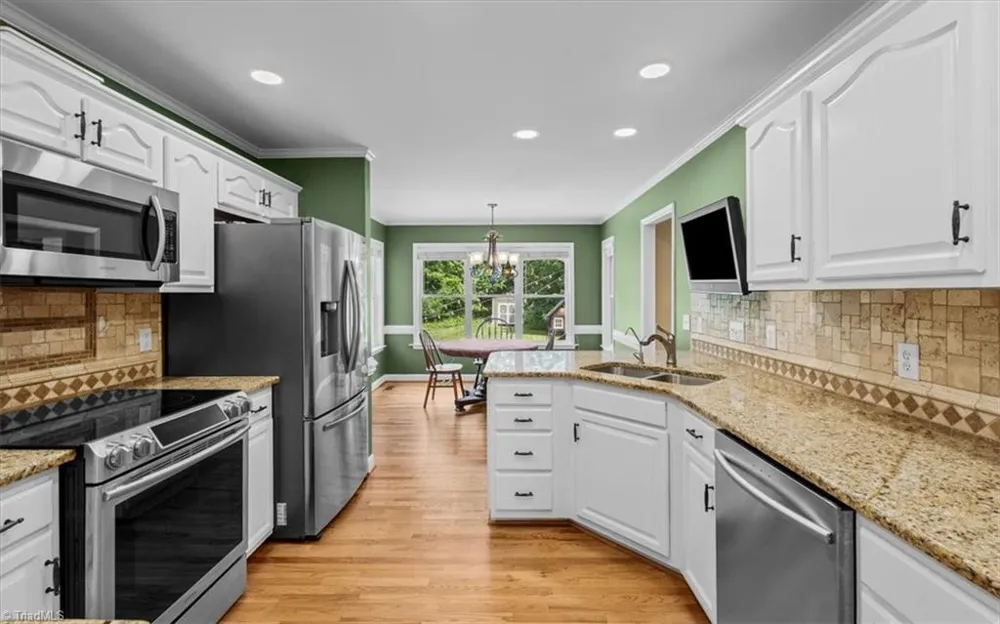 592 Carson Ridge Drive Oak Ridge, NC 27310