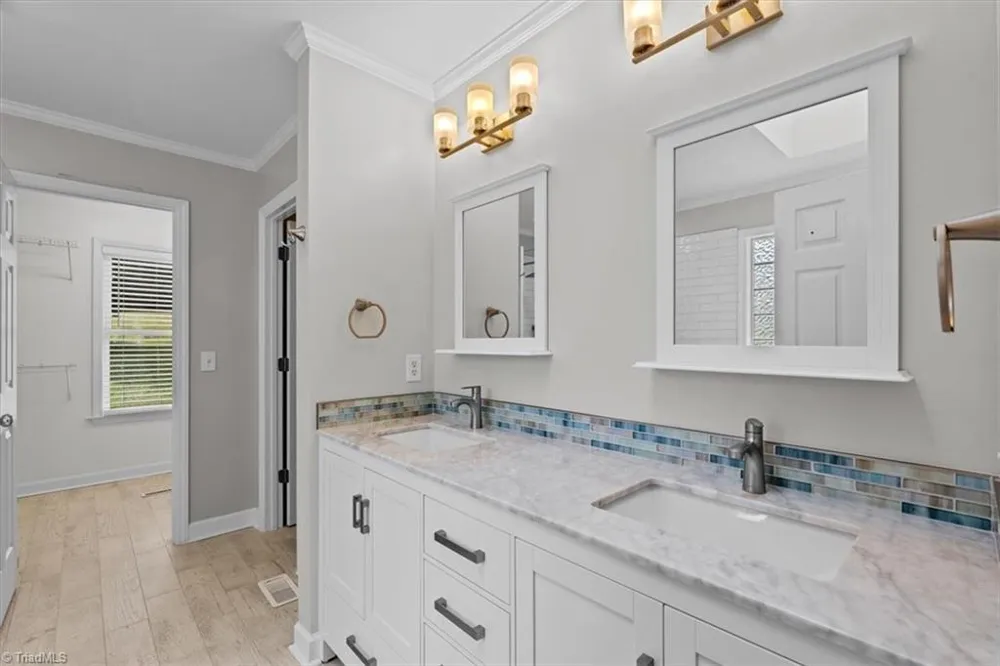 592 Carson Ridge Drive Oak Ridge, NC 27310