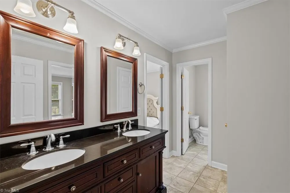 592 Carson Ridge Drive Oak Ridge, NC 27310
