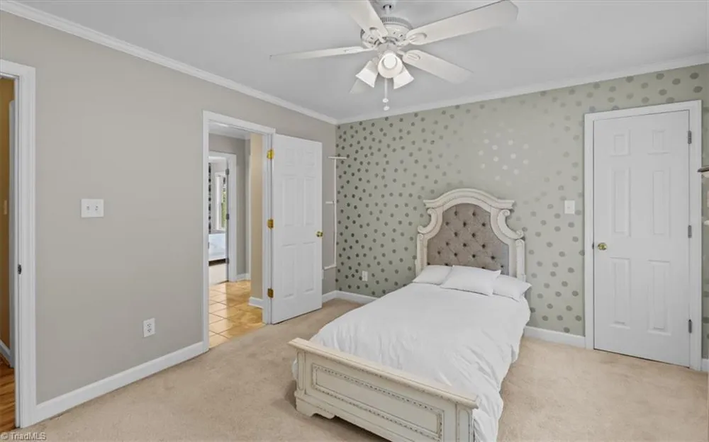 592 Carson Ridge Drive Oak Ridge, NC 27310