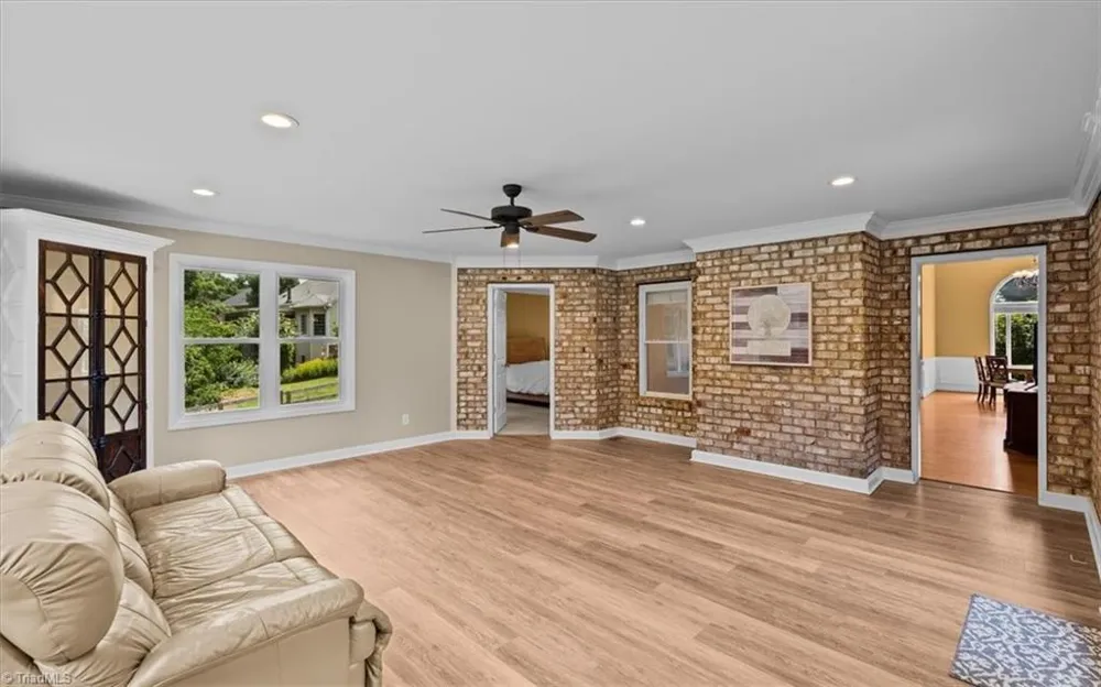 592 Carson Ridge Drive Oak Ridge, NC 27310