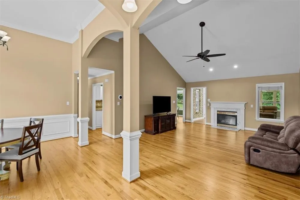 592 Carson Ridge Drive Oak Ridge, NC 27310