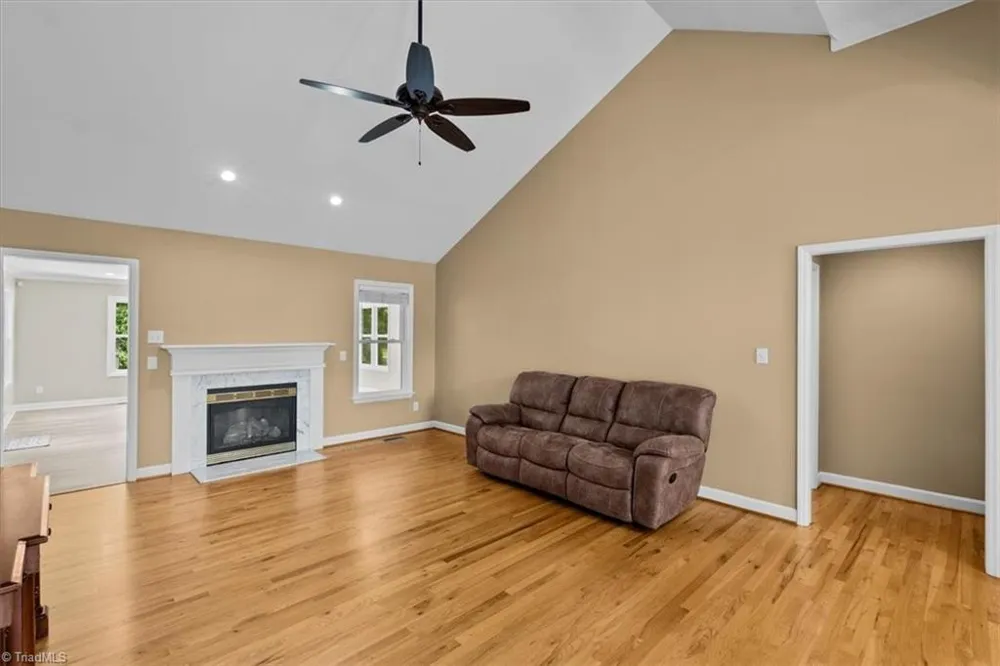 592 Carson Ridge Drive Oak Ridge, NC 27310