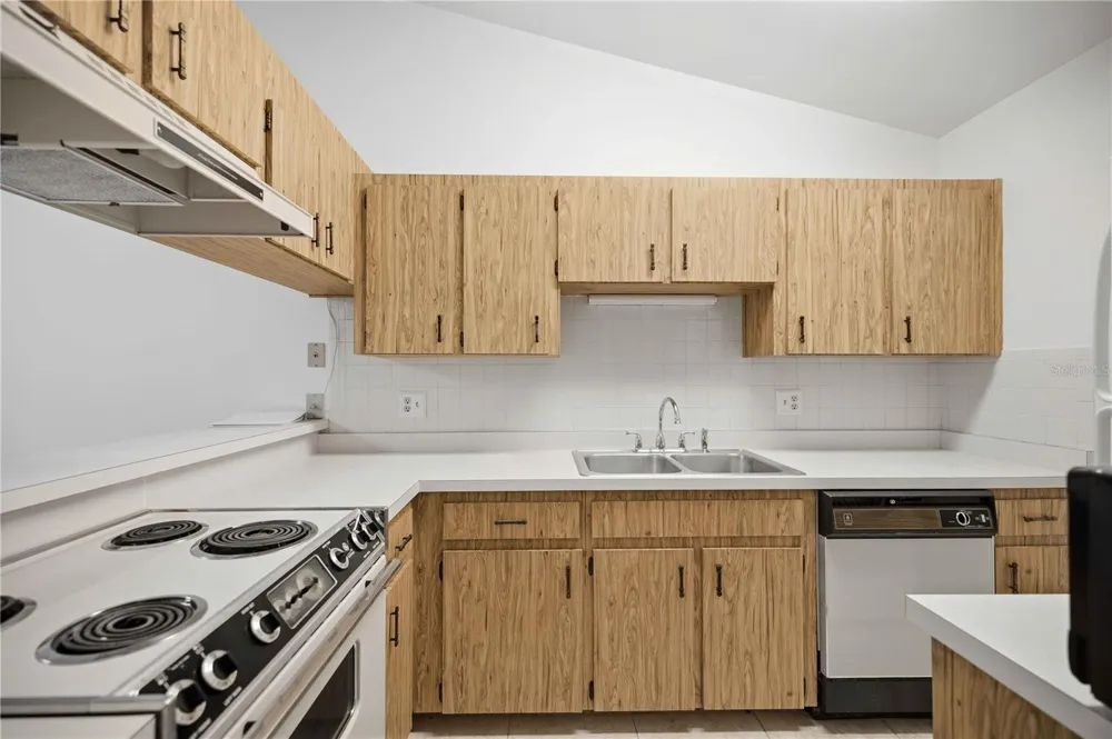 5033 SE 109TH PLACE Belleview, FL 34420