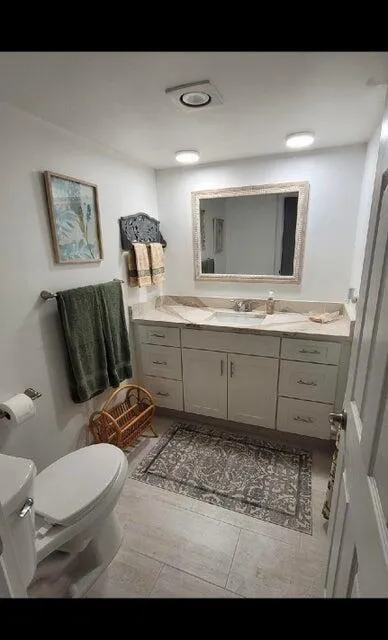 3382 NE CAUSEWAY BOULEVARD #101 Hutchinson Island, FL 34957