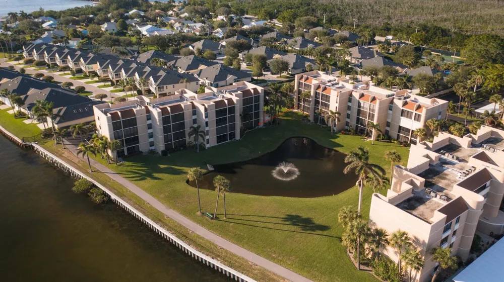 3382 NE CAUSEWAY BOULEVARD #101 Hutchinson Island, FL 34957