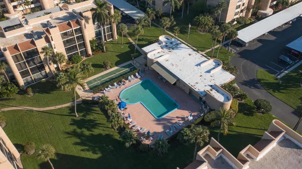 3382 NE CAUSEWAY BOULEVARD #101 Hutchinson Island, FL 34957