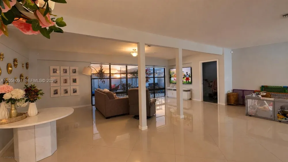 565 NE 179th Dr North Miami Beach, FL 33162