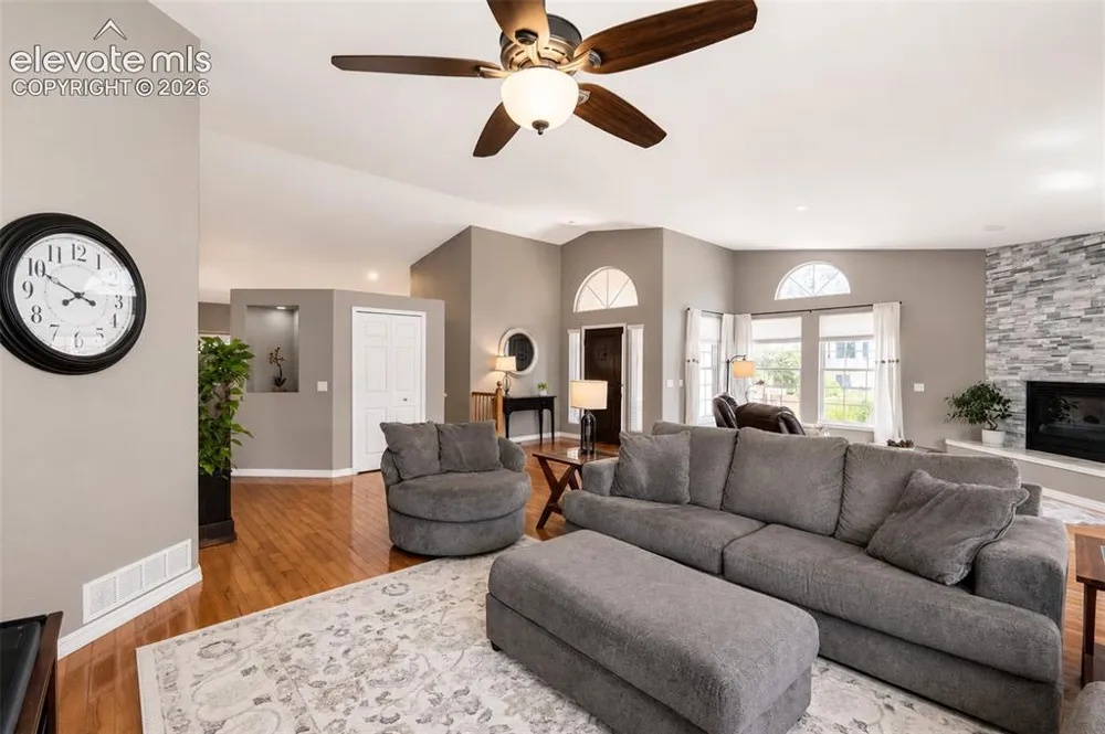 3640 Masters Drive Colorado Springs, CO 80907