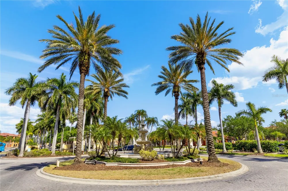 2729 VIA MURANO DRIVE #429 Clearwater, FL 33764