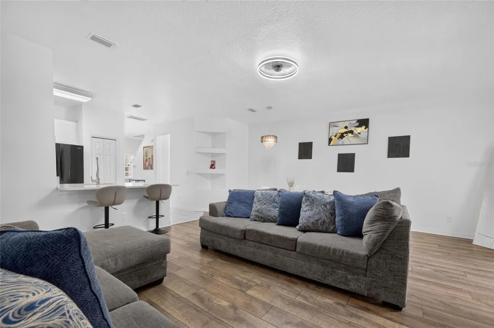 9212 RIVER ROCK LANE Riverview, FL 33578