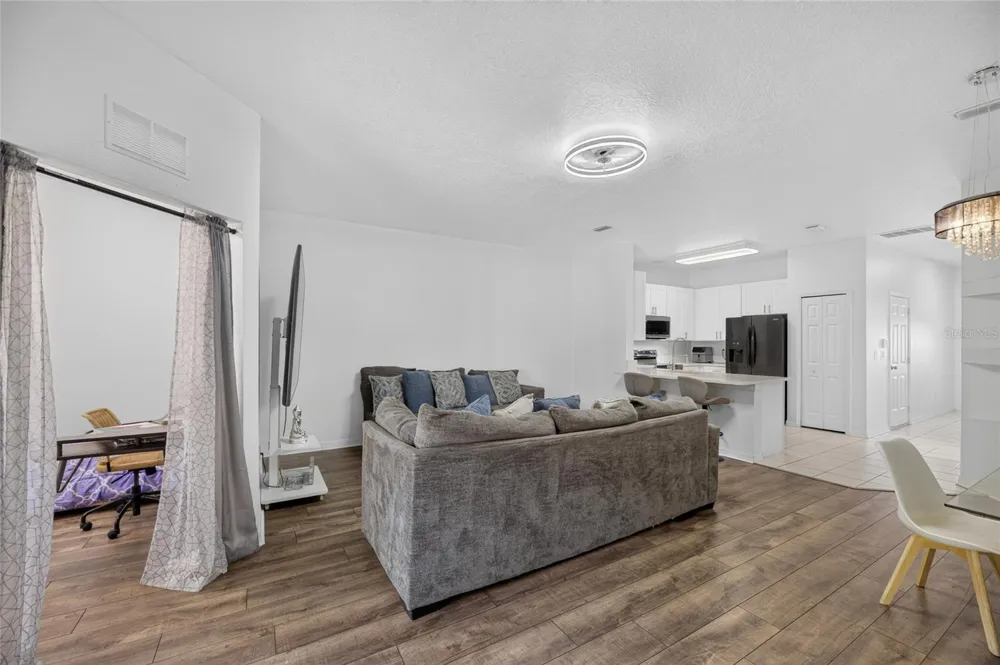 9212 RIVER ROCK LANE Riverview, FL 33578