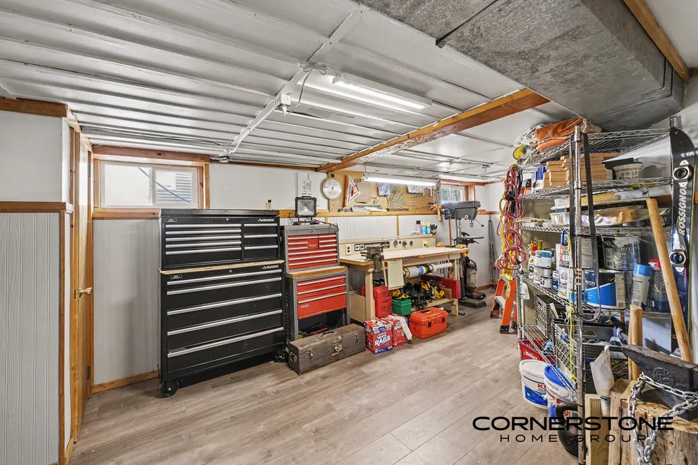 940 Chatham Street NW Grand Rapids, MI 49504