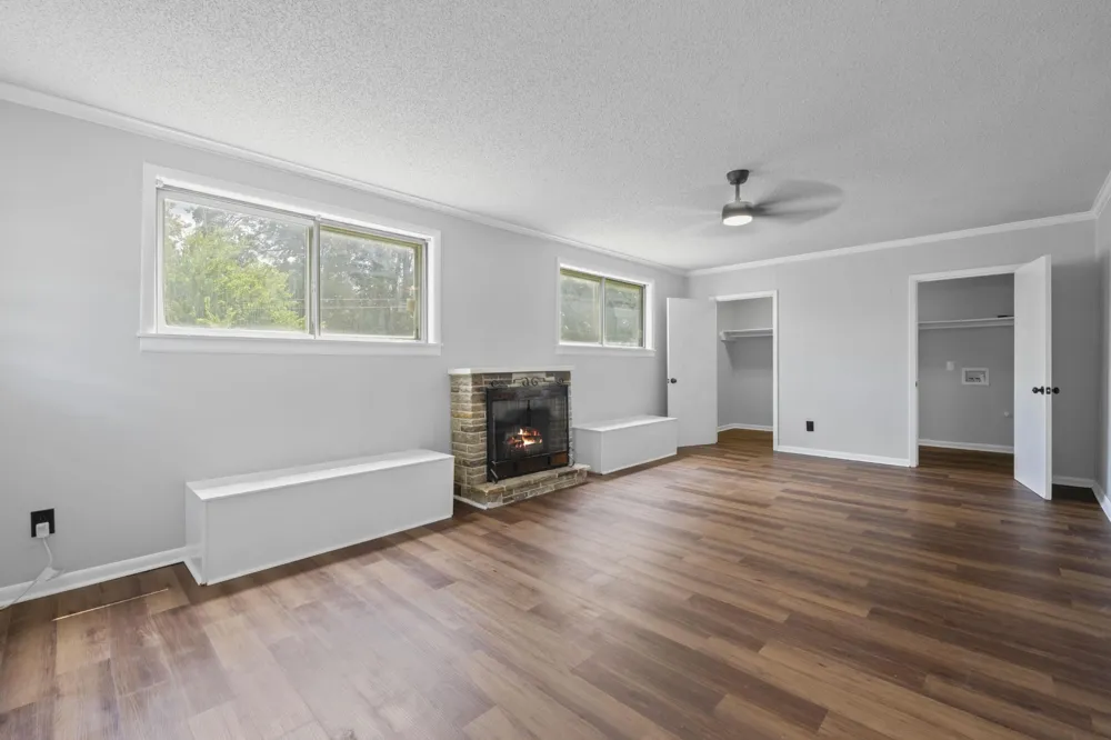 1355 DORIS AVE Memphis, TN 38106