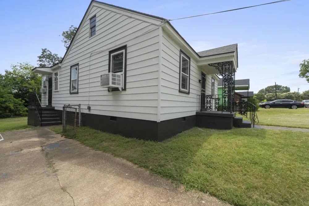 1355 DORIS AVE Memphis, TN 38106
