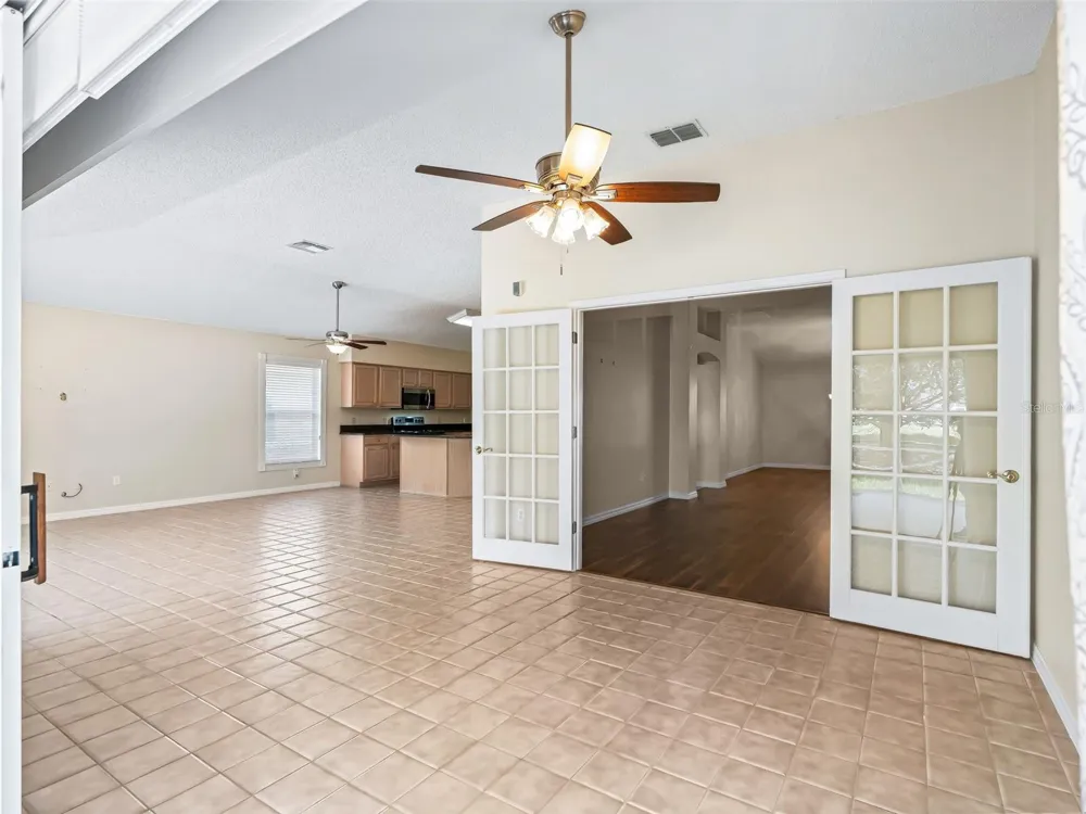 823 SAN SALVADOR DRIVE The Villages, FL 32159