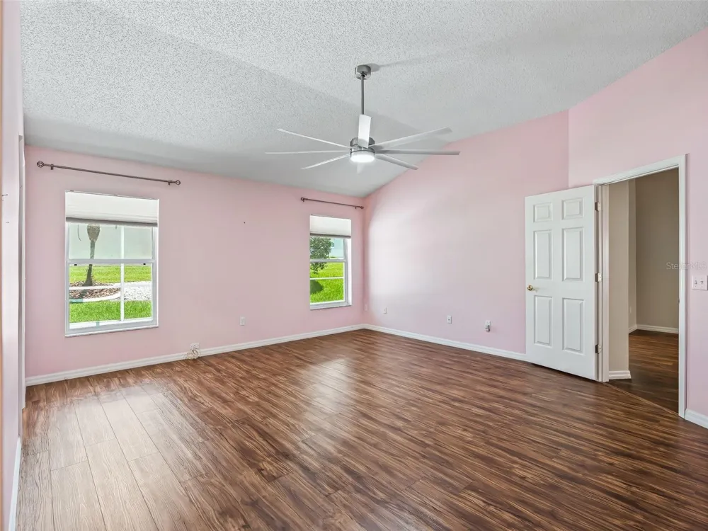 823 SAN SALVADOR DRIVE The Villages, FL 32159