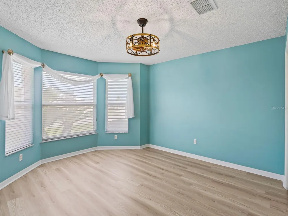 823 SAN SALVADOR DRIVE The Villages, FL 32159