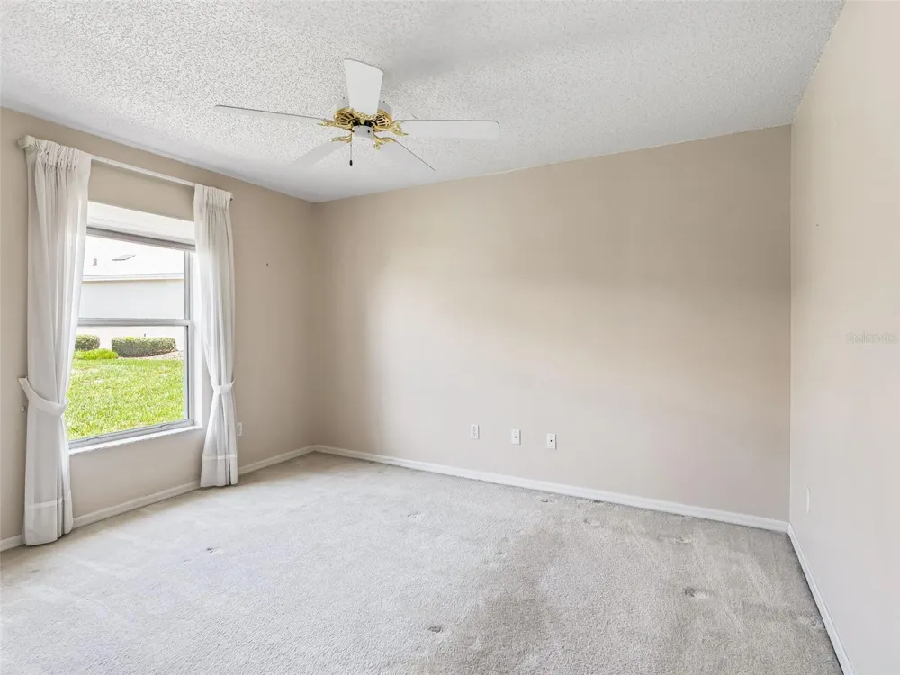 823 SAN SALVADOR DRIVE The Villages, FL 32159