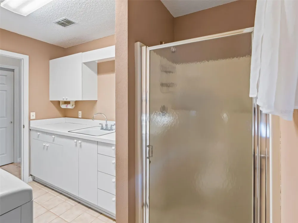 823 SAN SALVADOR DRIVE The Villages, FL 32159