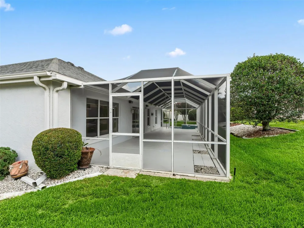 823 SAN SALVADOR DRIVE The Villages, FL 32159