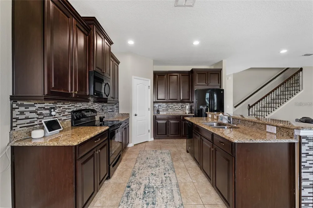 14537 SAN LORENZO DRIVE Orlando, FL 32820