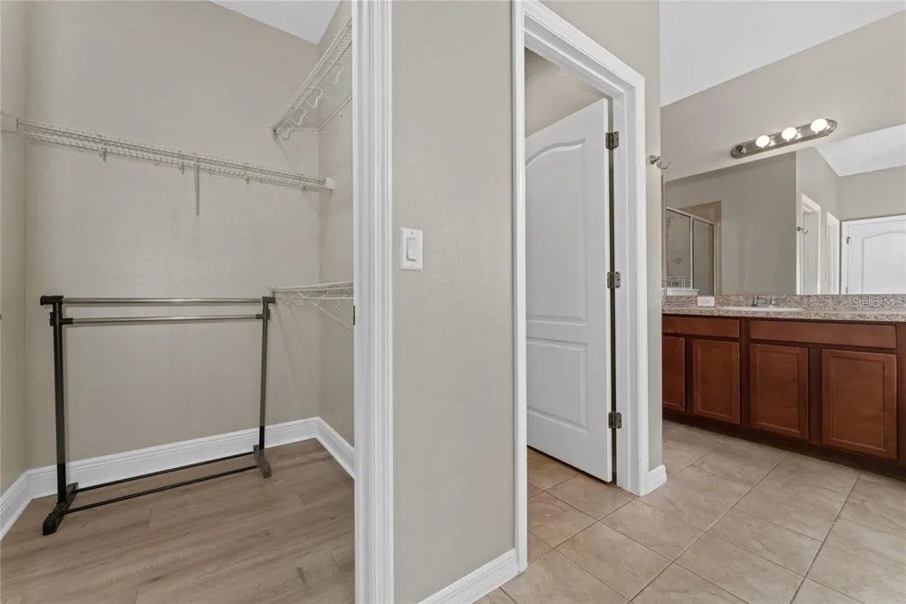 14537 SAN LORENZO DRIVE Orlando, FL 32820