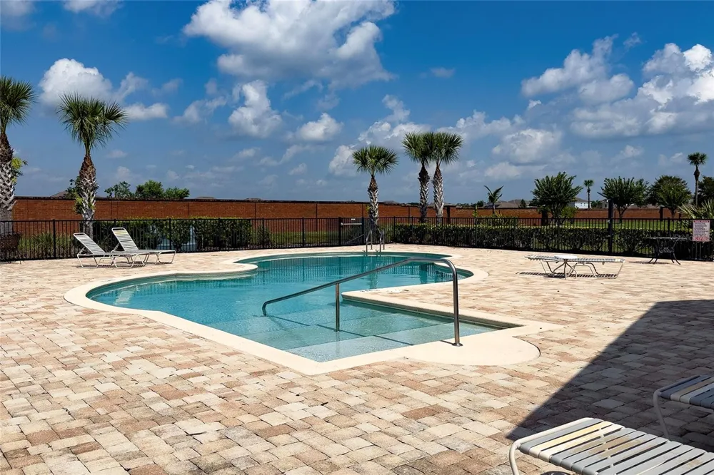14537 SAN LORENZO DRIVE Orlando, FL 32820