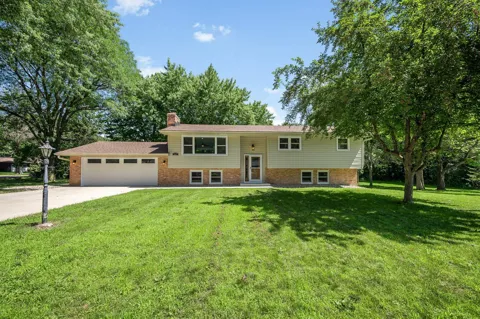 300 Viking Drive