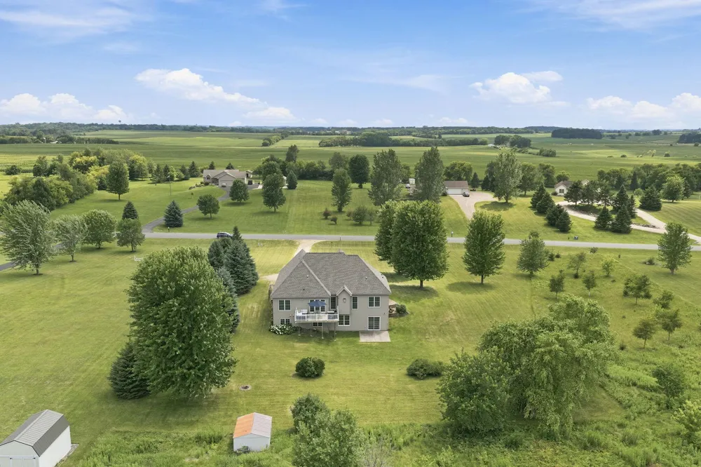 1738 96th Avenue Hammond, WI 54015