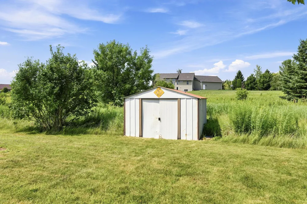 1738 96th Avenue Hammond, WI 54015