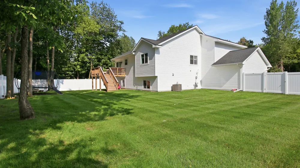 902 Wagner Road Menomonie, WI 54751