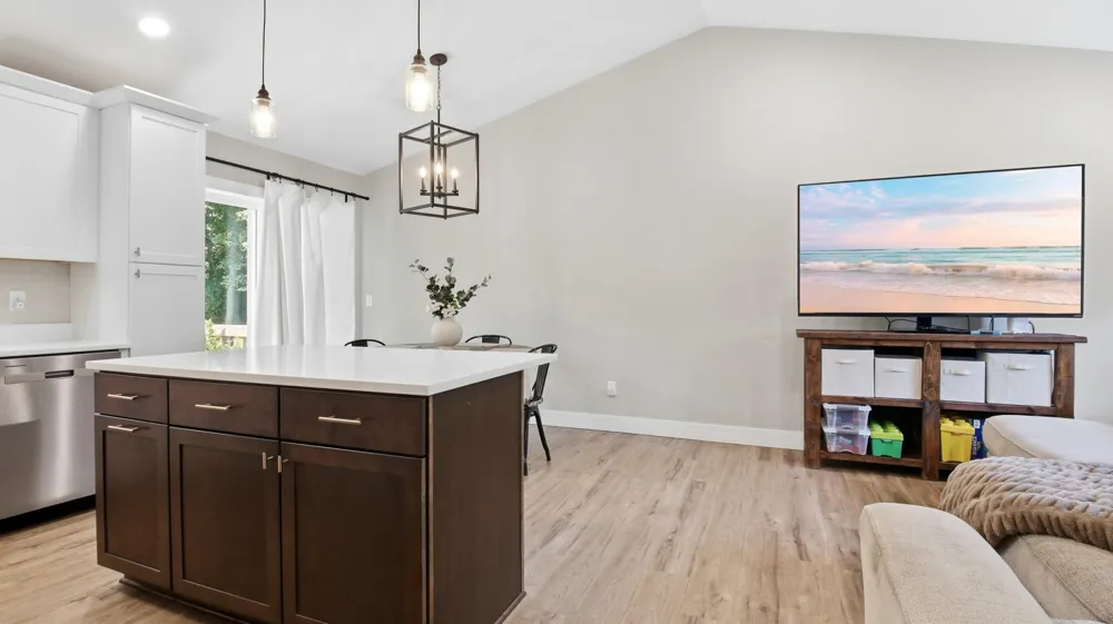 902 Wagner Road Menomonie, WI 54751